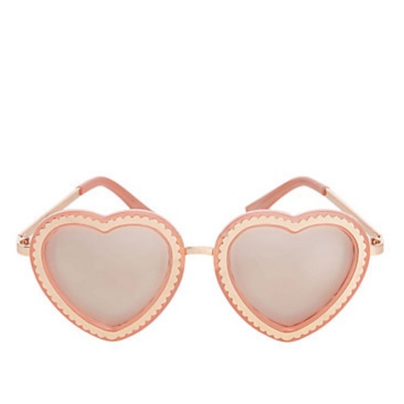 Betsey Johnson Oversized Heart Sunglasses Blush Pink